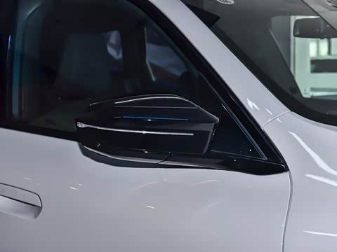 2026�� M50 xDrive