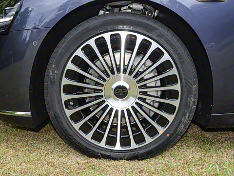 2025�� ���� Ultra��������