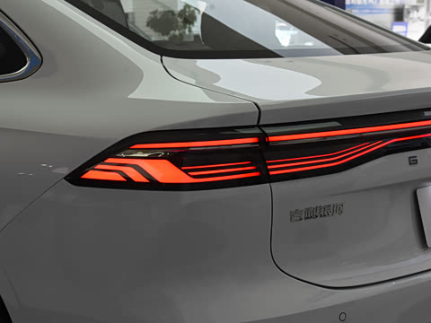 2026�� EV 550km ������