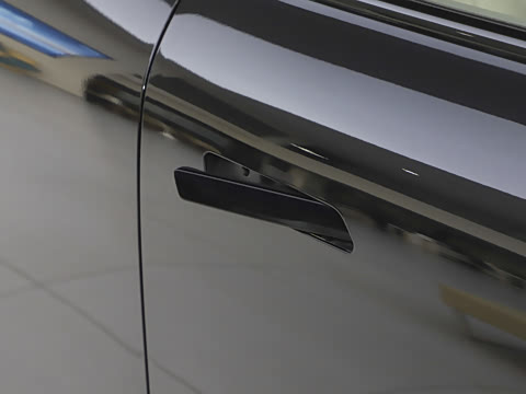 2025�� ���� 650MaxѲ����