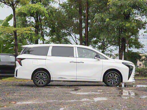 2026�� Խ��ϵ�� 200km ������