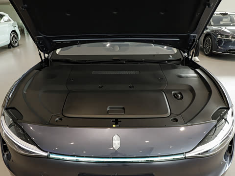 2025�� ���� ����Max (896�߼����״