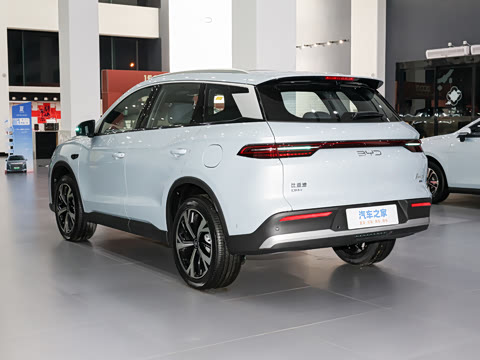 2026�� DM-i 220KM׿Խ��