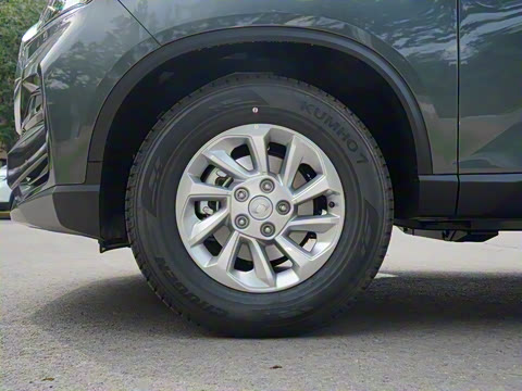 2025�� 2.2T  ������Խ�� 5�� ����