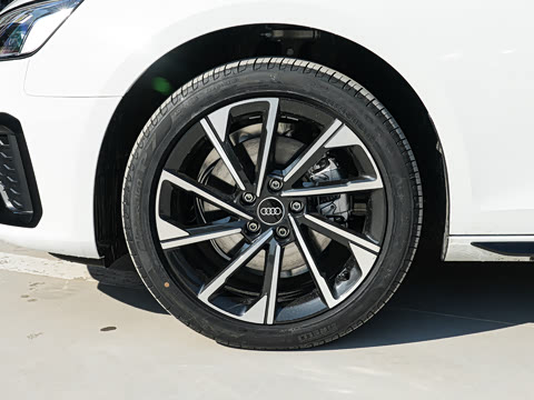 2026�� 200���������� 40 TFSI ʱ�ж�����