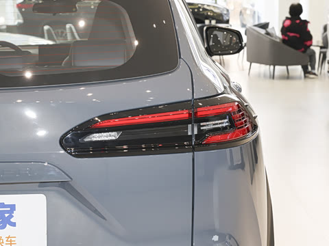 2026�� 2.0L CVT����PLUS��