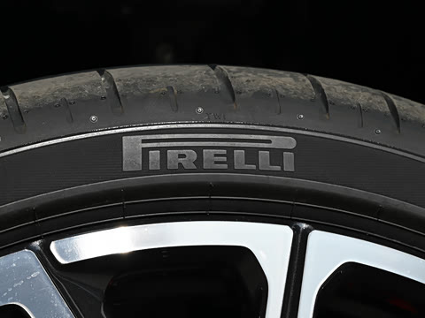 2026�� TFSI quattro 200kW �콢��