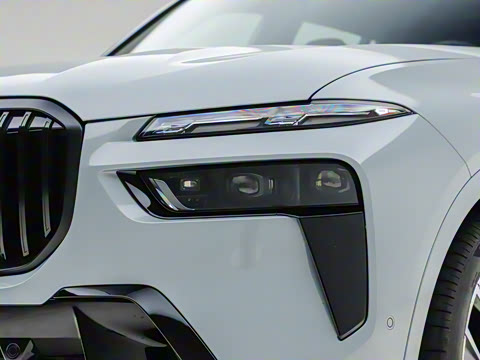 2024�� xDrive40i ������M�˶���װ