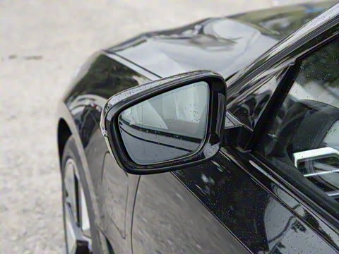 2026�� eDrive 40 L ��ҹ�˶���װ