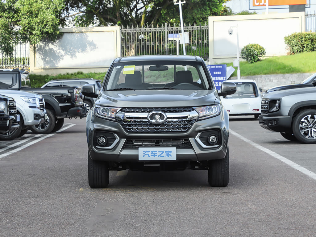 Great Wall Wingle 7, Пикап Двойная кабина Arctic Trucks: фото поколения