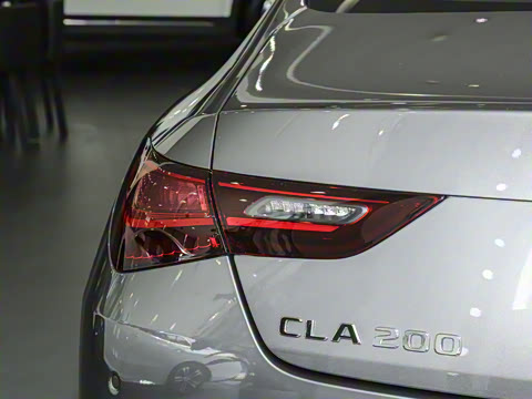 2025�� �Ŀ� CLA 200