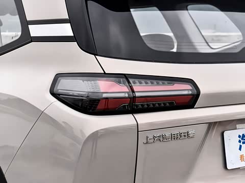 2026�� 1.5T 6MT ������ 