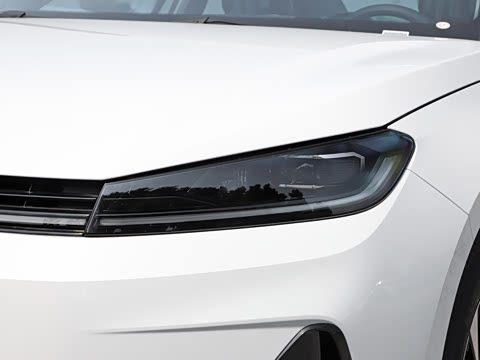 2026�� S 300TSI ������