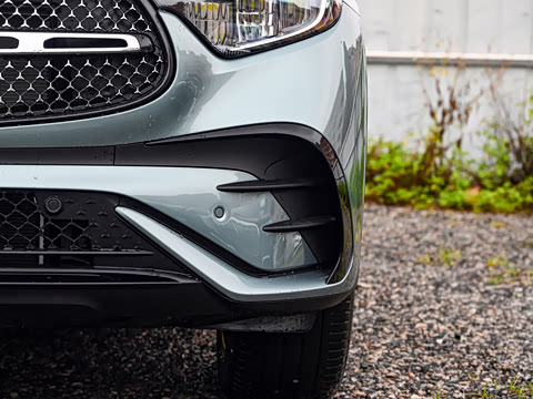 2025�� �Ŀ� GLC 300 4MATIC ����SUV