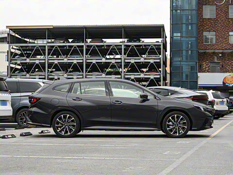 2025 2.4T CVT Wagon tS EyeSight