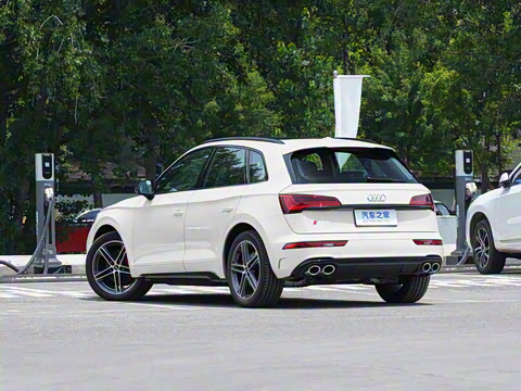 2024�� 3.0 TFSI quattro