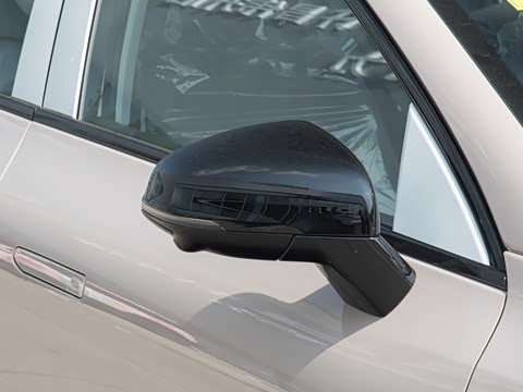 2025�� 550������