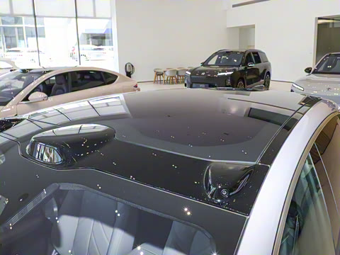 2025�� 100kWh Touring