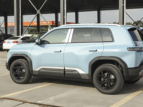 2025�� 501KM ����Ultra��