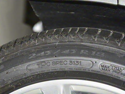 2025�� 28T ���з��а�