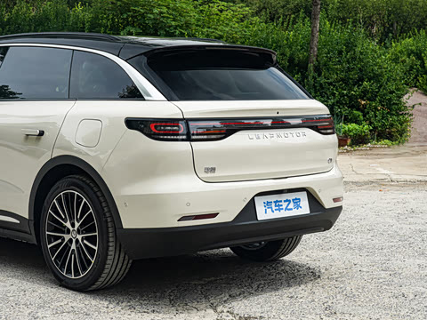 2027�� ���� 300�����״������