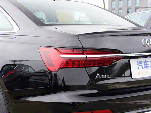 2026 45 TFSI quattro ѡ