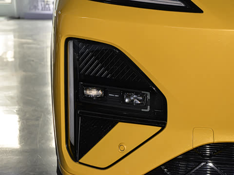 2026�� 300Ultra ��ΪǬ��ADS SE��