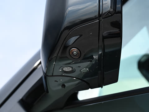 2026�� 90 2.0T P300 S