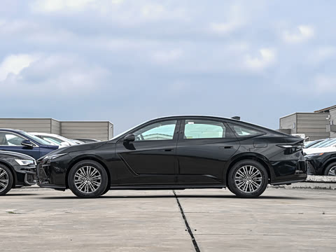 2026�� 300h