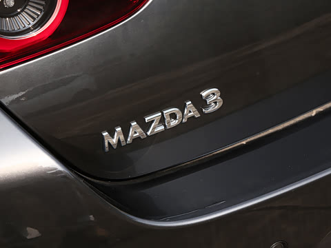 2025�� 2.0L �Զ������