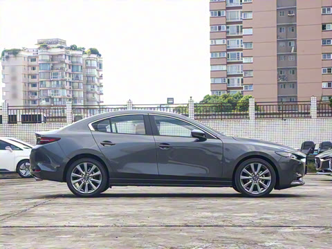 2025�� 2.0L �Զ������