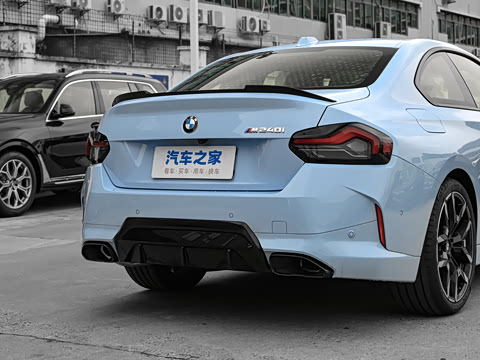 2026�� M240i xDrive