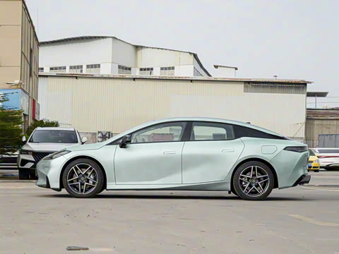 2025�� 630 Lite��