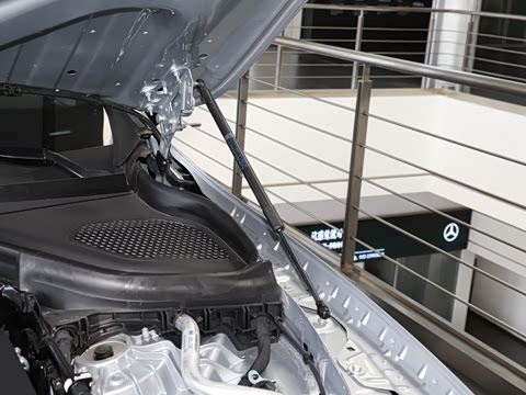 2025�� 350 e L 4MATIC ��ذ�