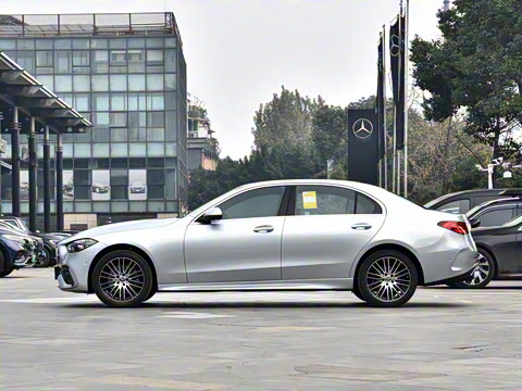 2026�� C 260 L �˶���