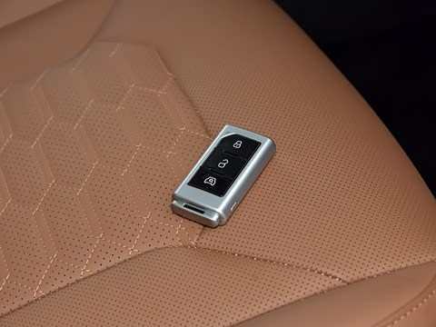 2025�� 2.0T ���Ĺ�