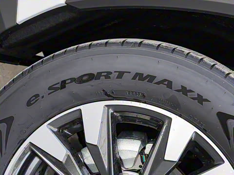 2026�� 2.0L ����������