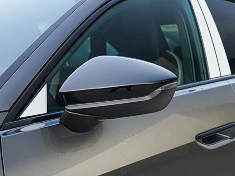 2026�� 2.0T ȼ���ǳ۰�