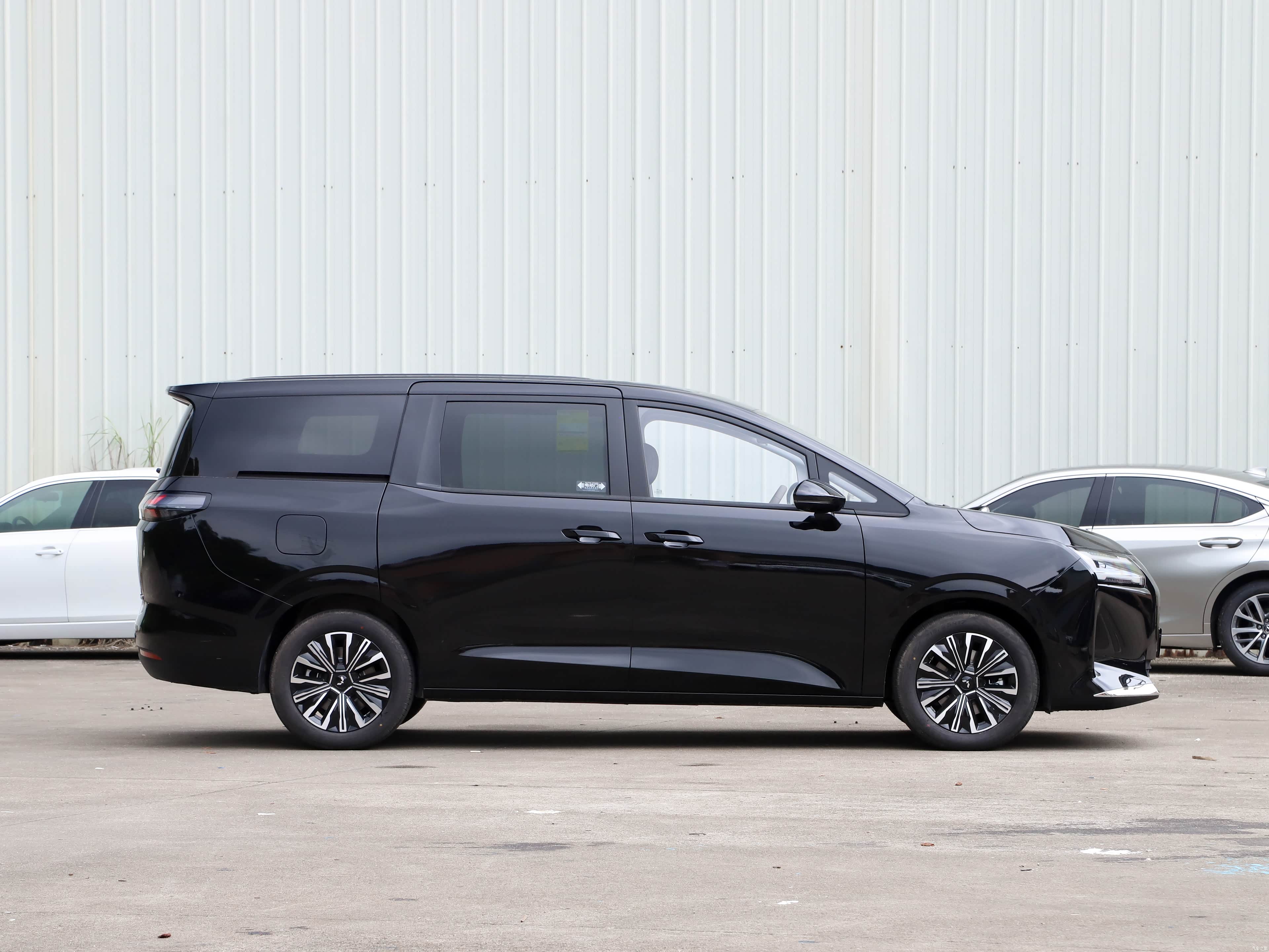 Wuling 730, миниатюра 8