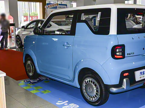 2025�� ������