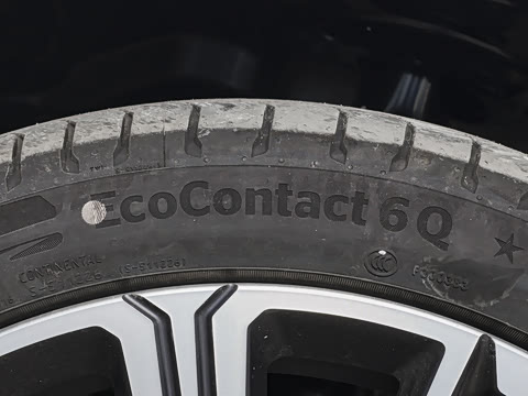 2025�� xDrive25Li M�˶���ҹ��װ