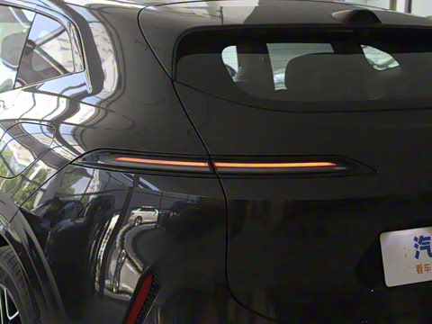 2026�� Max+ �����