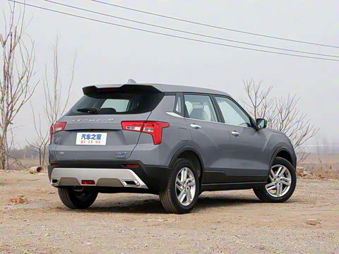 2022�� 1.6L CVT���а�