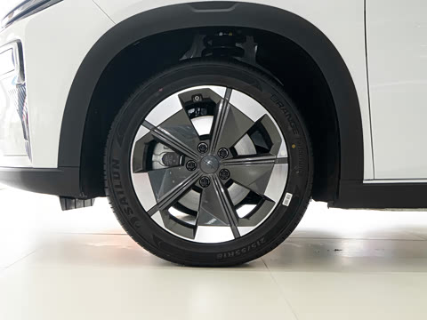 2026�� 1.5L 220km ����+