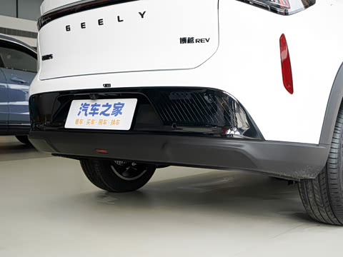 2026�� 1.5L 220km ����+