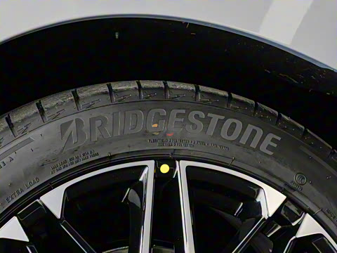 2025�� EV �Ǽݰ� 635KM�����״��콢��