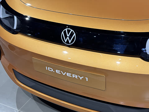 2025�� ������