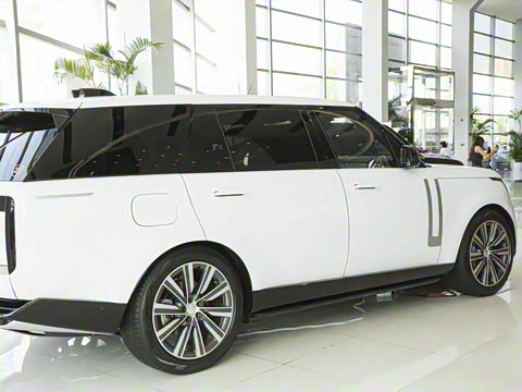 2025�� 3.0 L6 400PS �����ӳ���