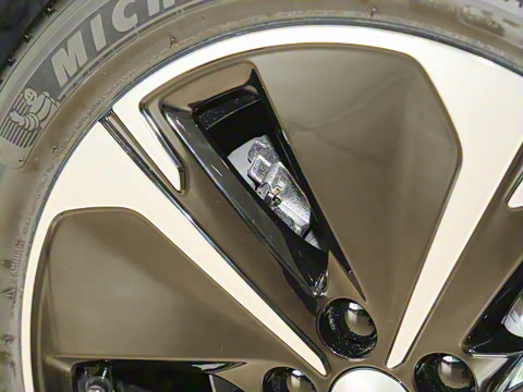 2025�� 100kWh Touring