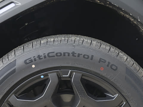 2026�� PLUS 2.0TD XWD���� 7��